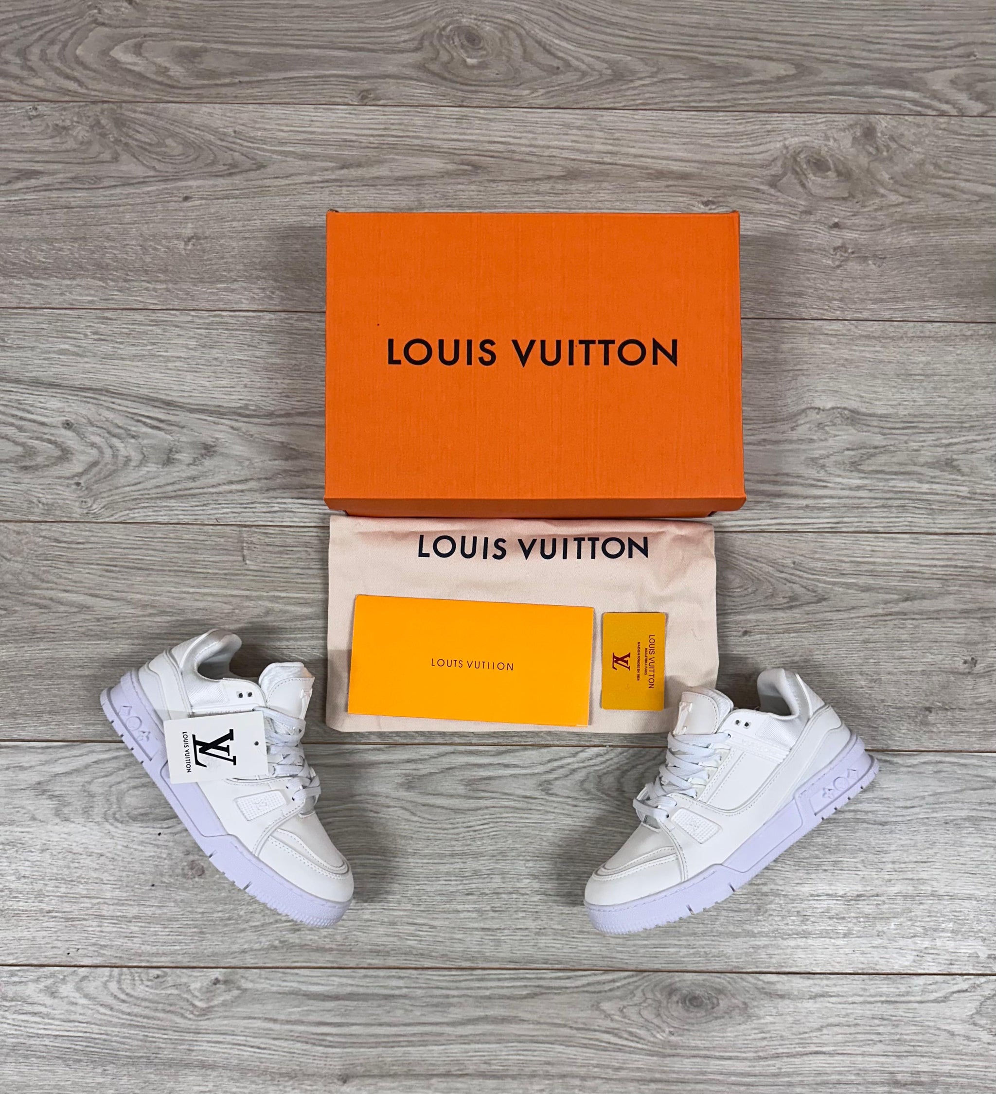 LV TRAINER - WHITE