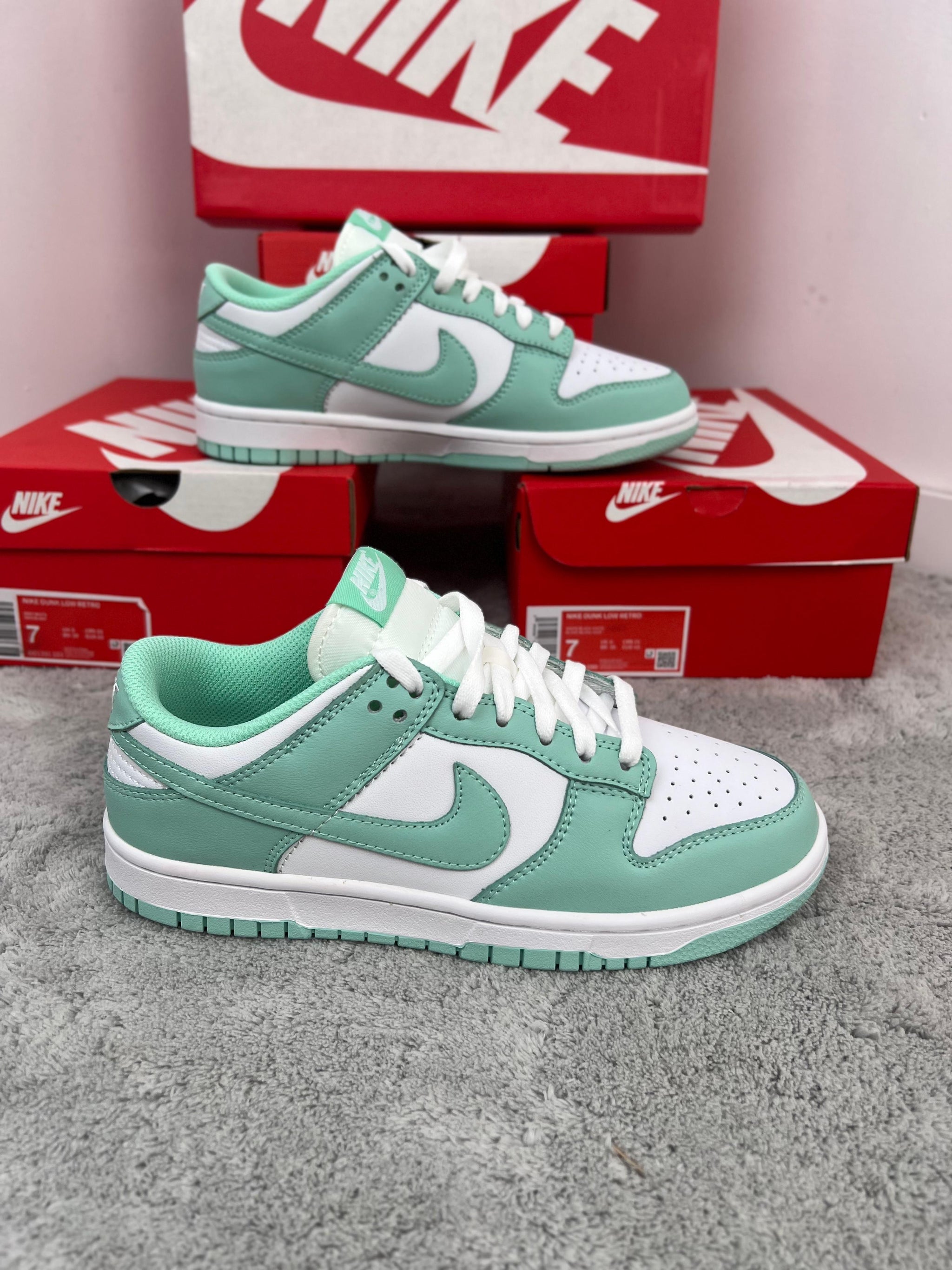 Nike Dunk Low