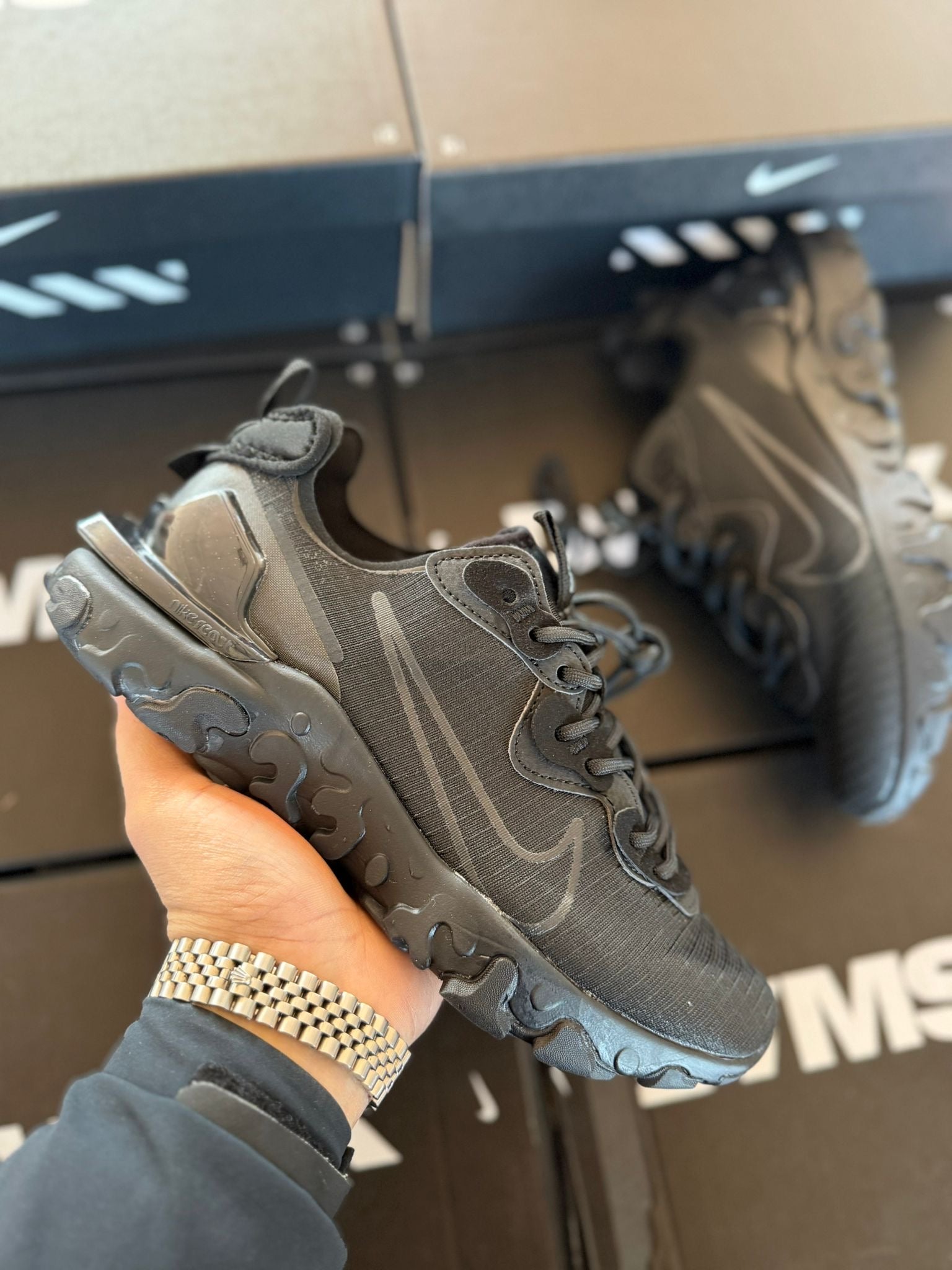 NIKE REACT VISION - Black1