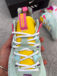 NIKE REACT VISION - VERDES