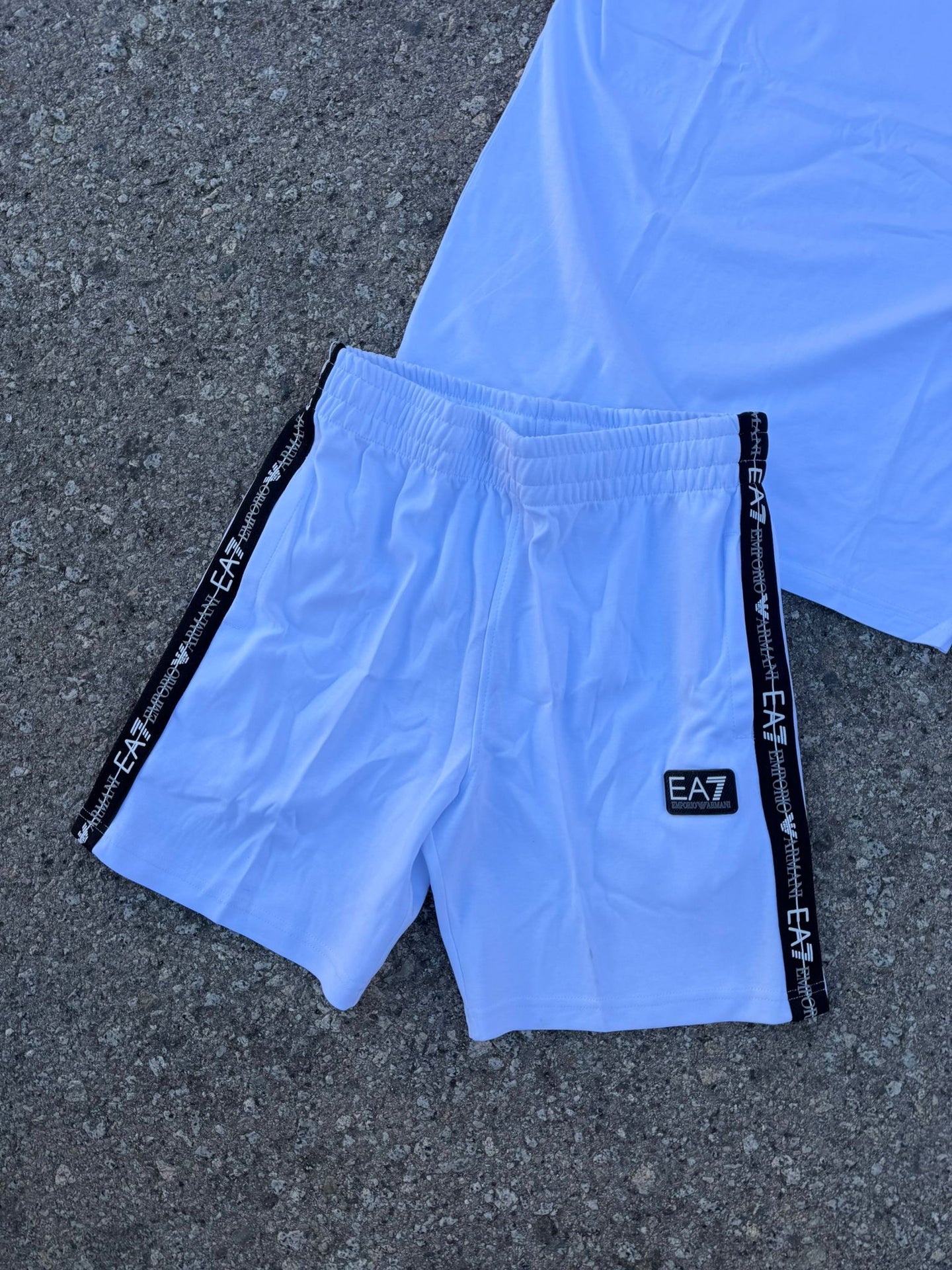 CONJUNTO CORTO - EA7 BLANCO 2