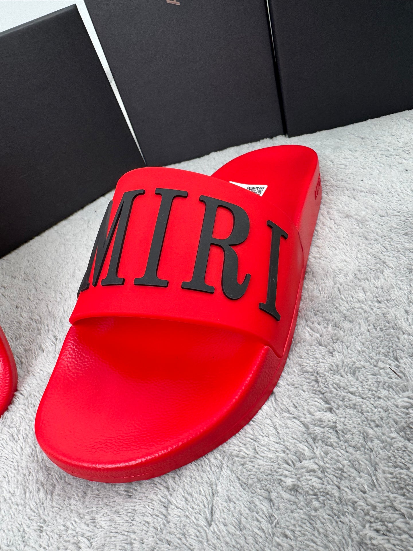 AMIRI - ROJO