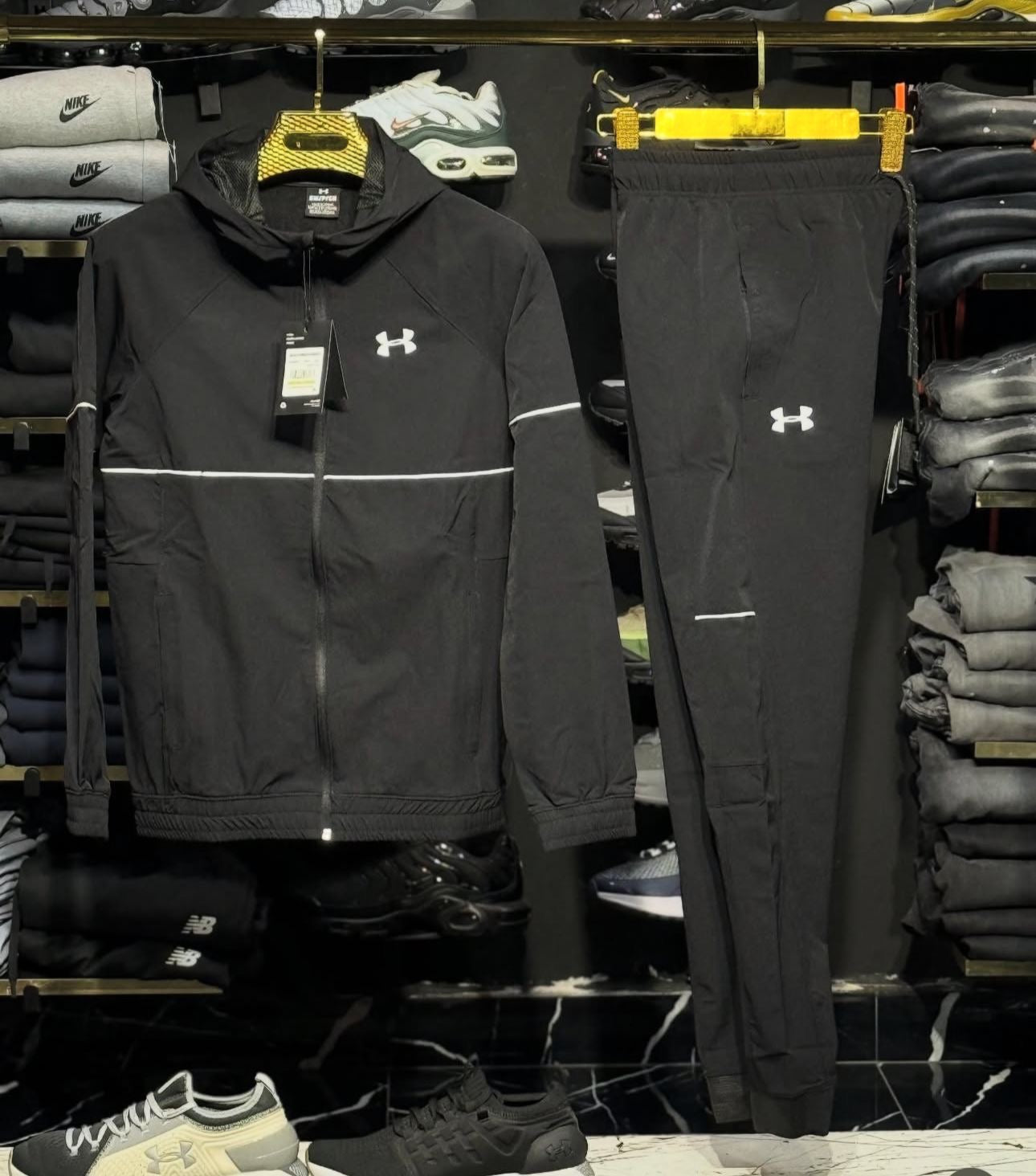 CONJUNTO -  UNDER ARMOUR M3
