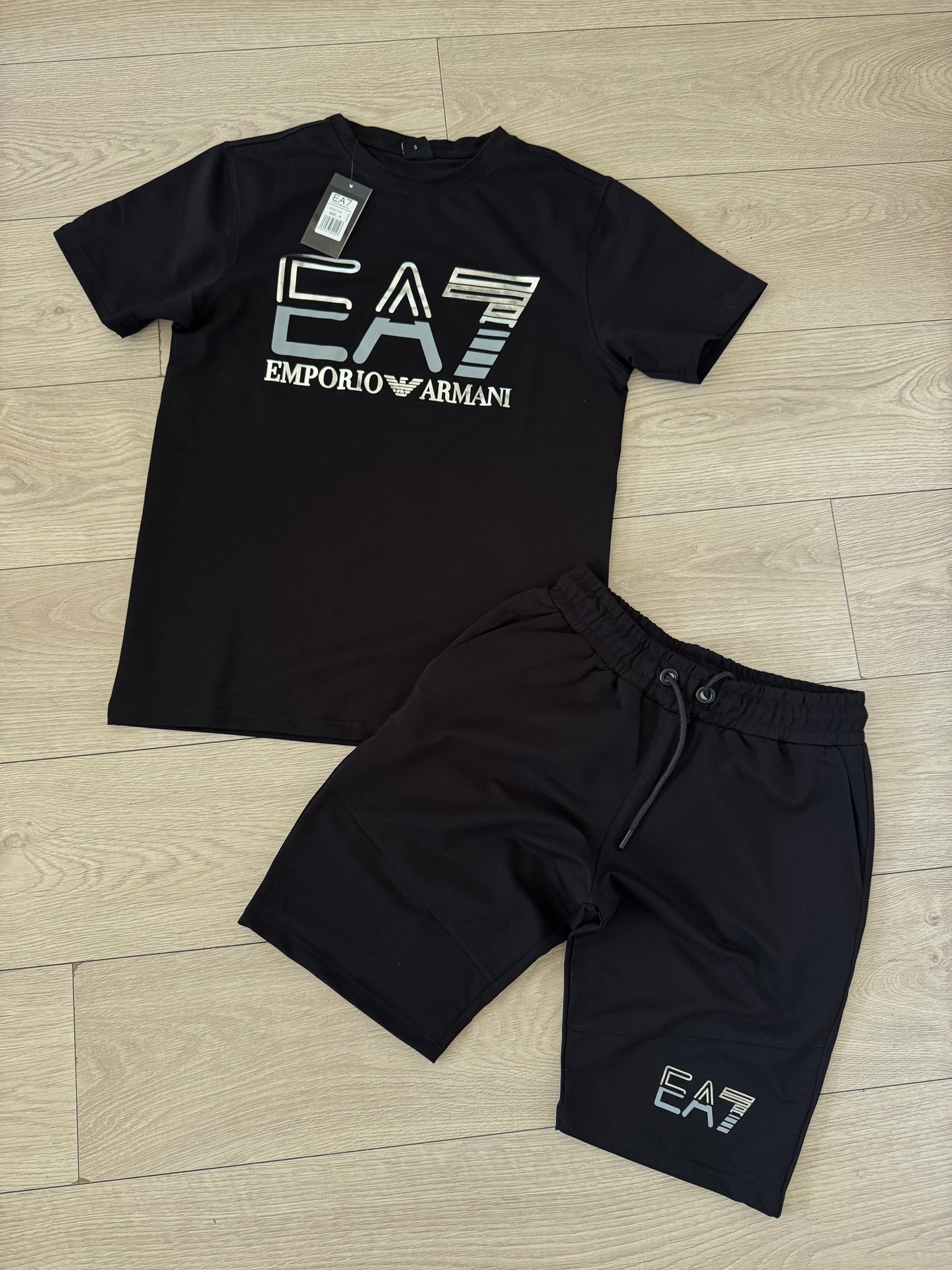 CONJUNTO CORTO - EA7 - 7R