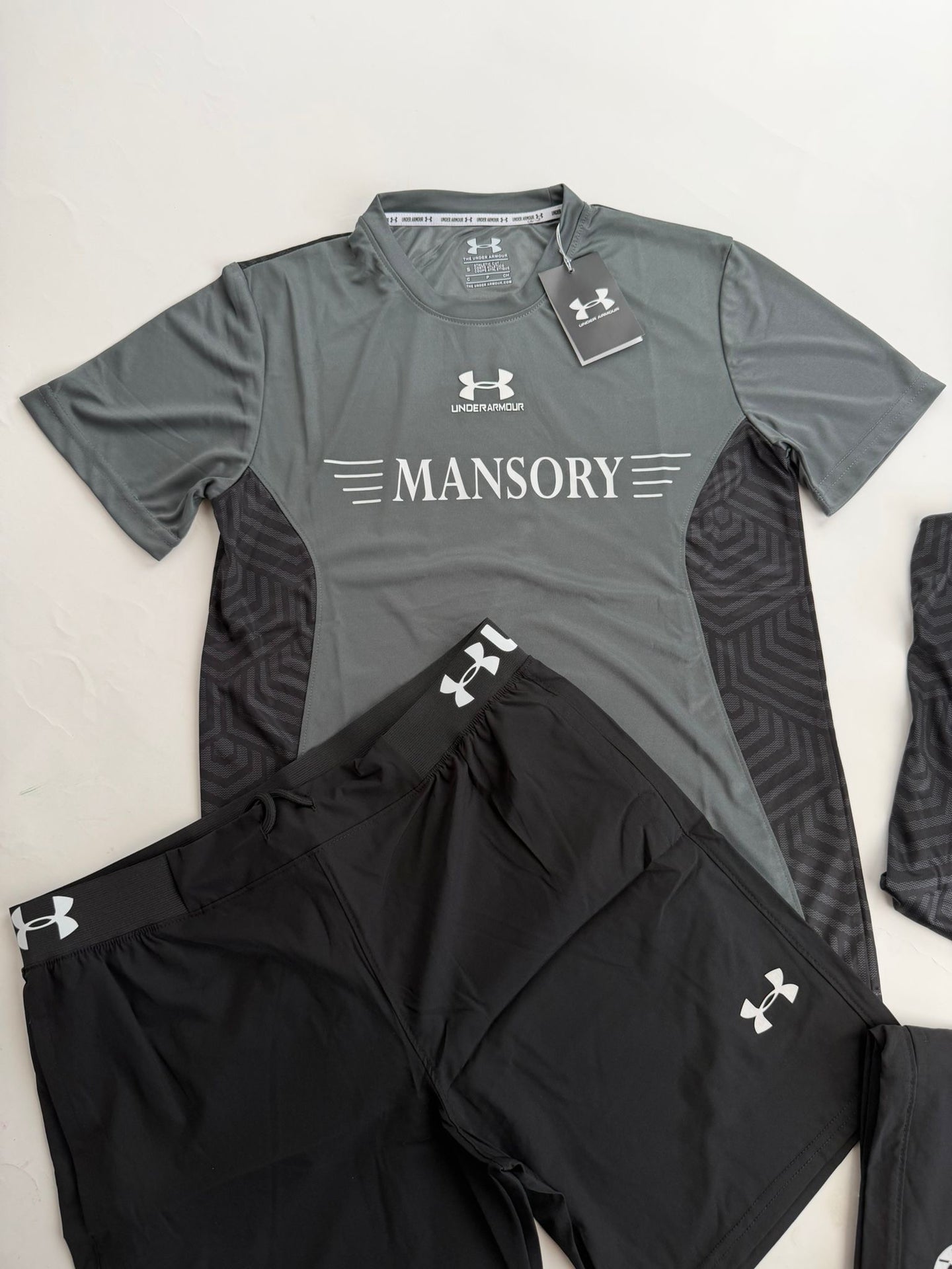 UNDER ARMOUR MANSORY NEGRO2026