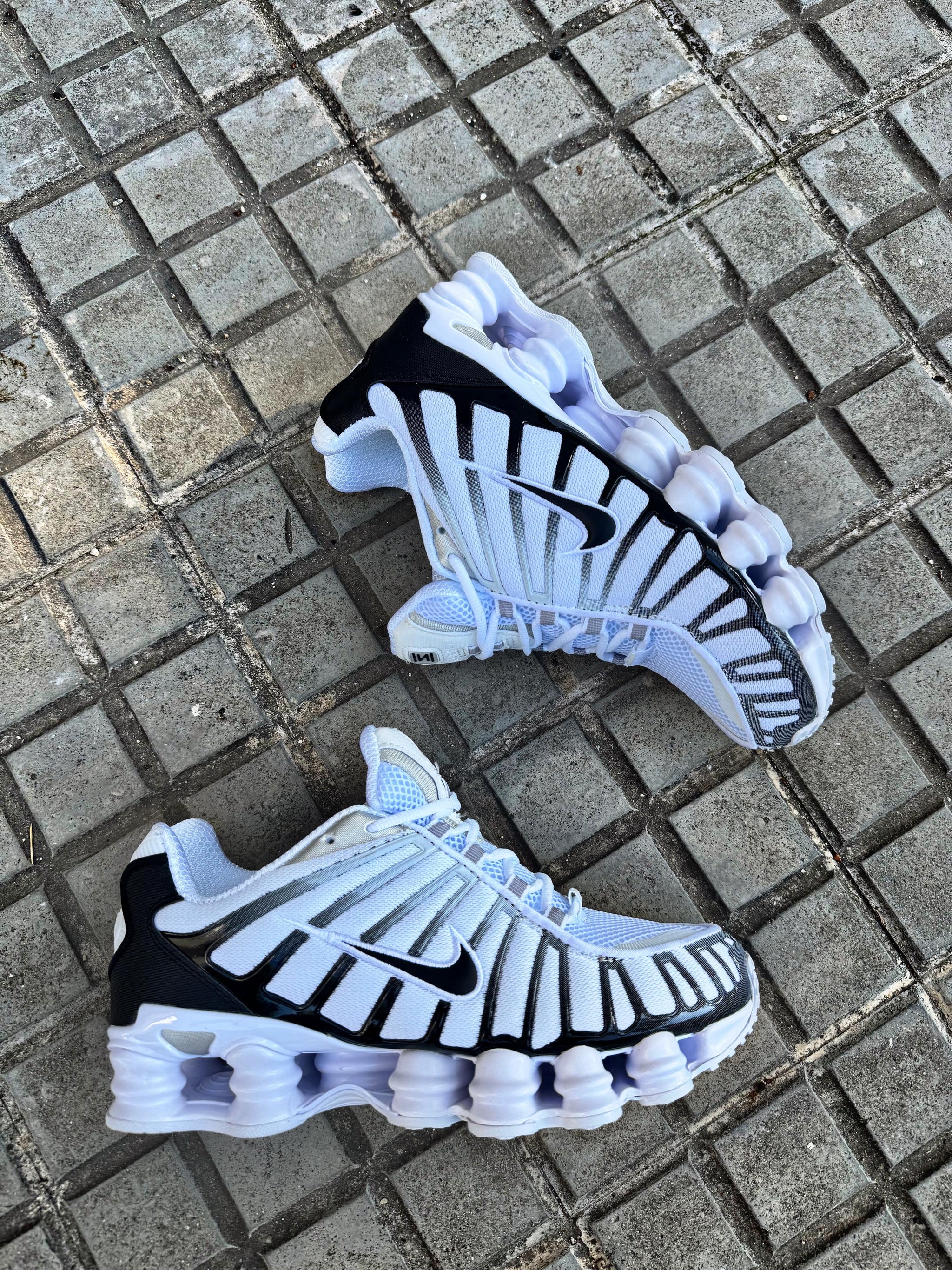 NIKE SHOX TL - ZEBRA