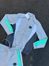 CONJUNTO NIKE AIR SWOOSH - M5