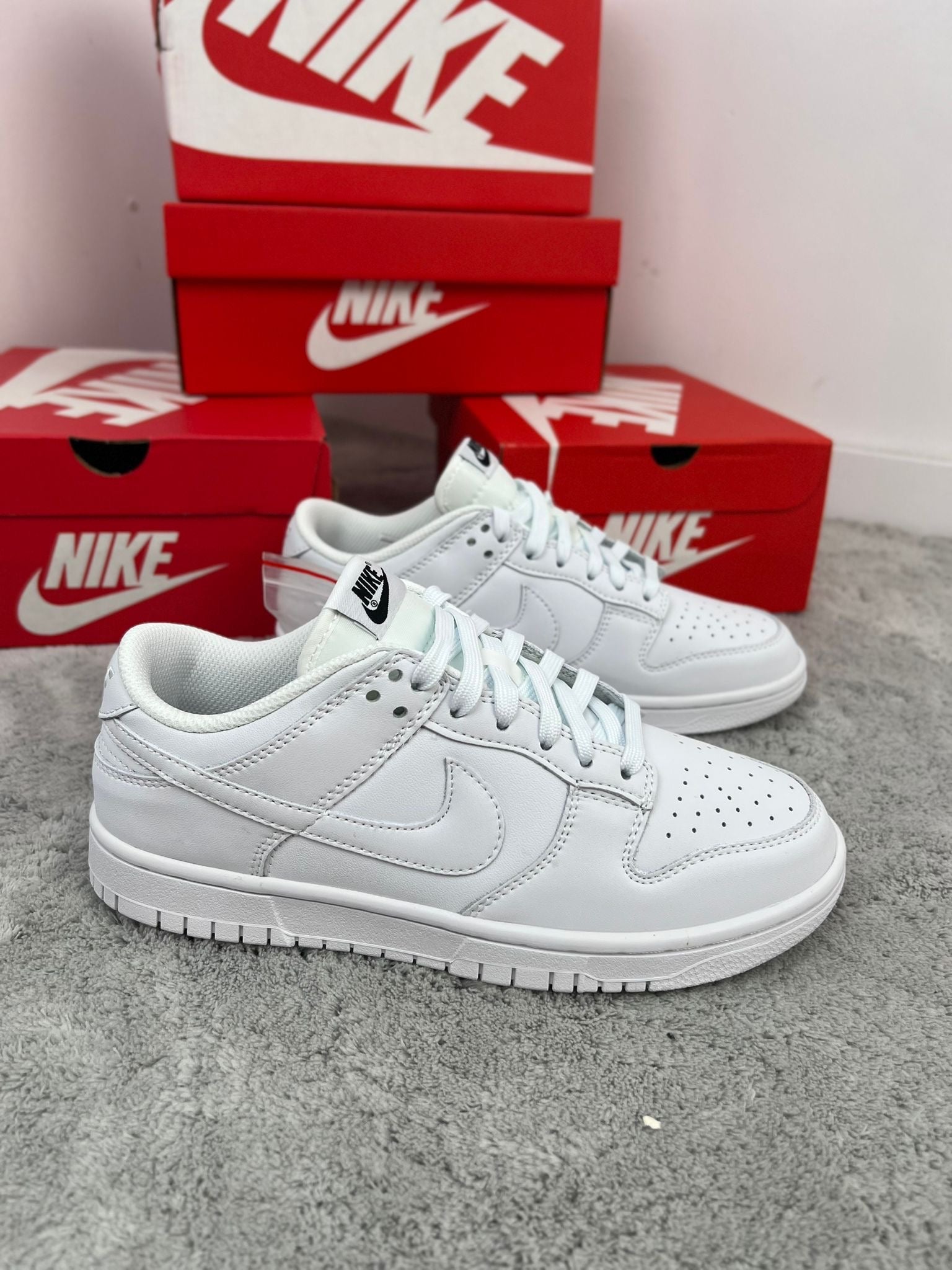 Nike Dunk Low