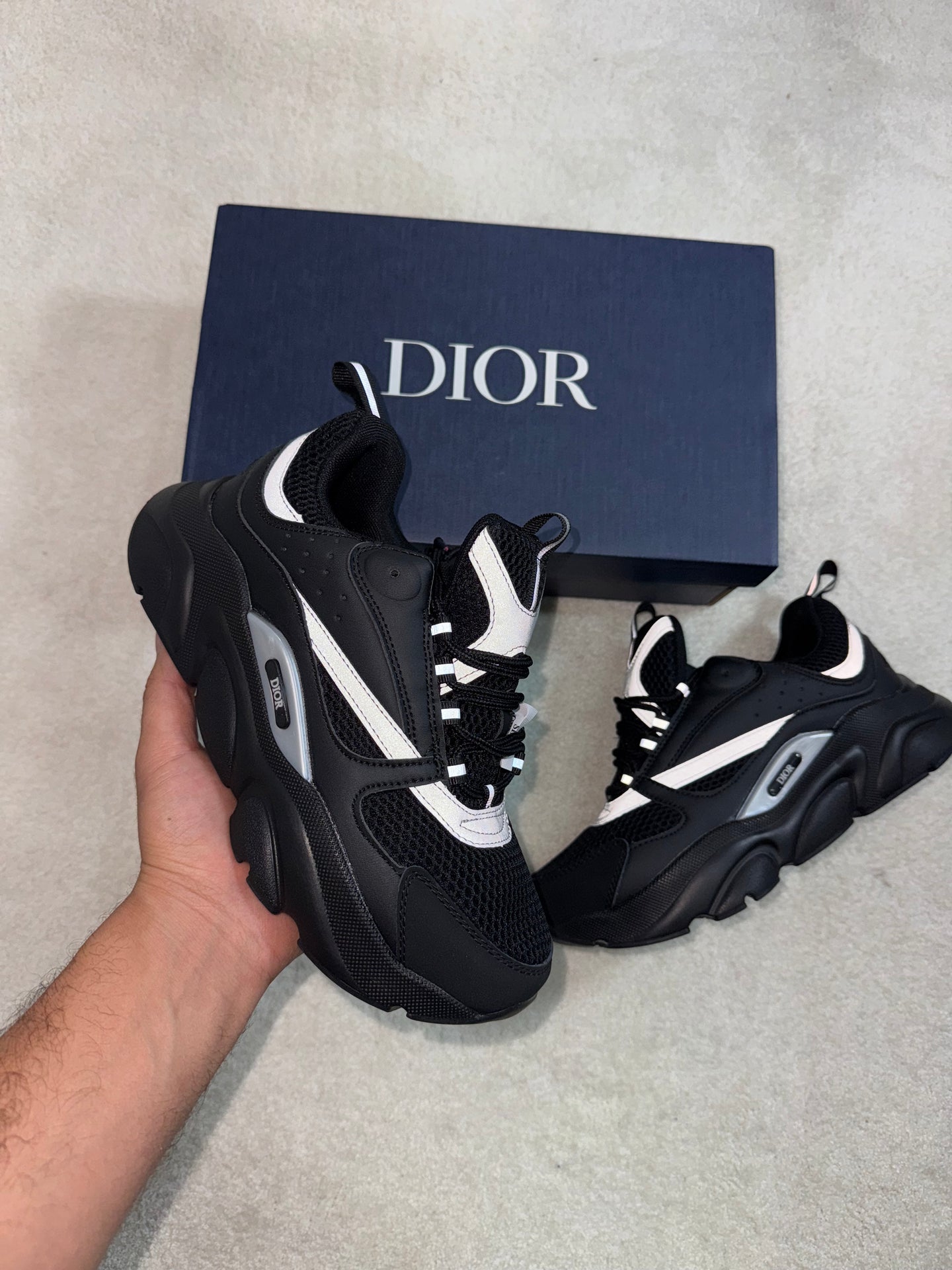 Dior B22 - BLACK
