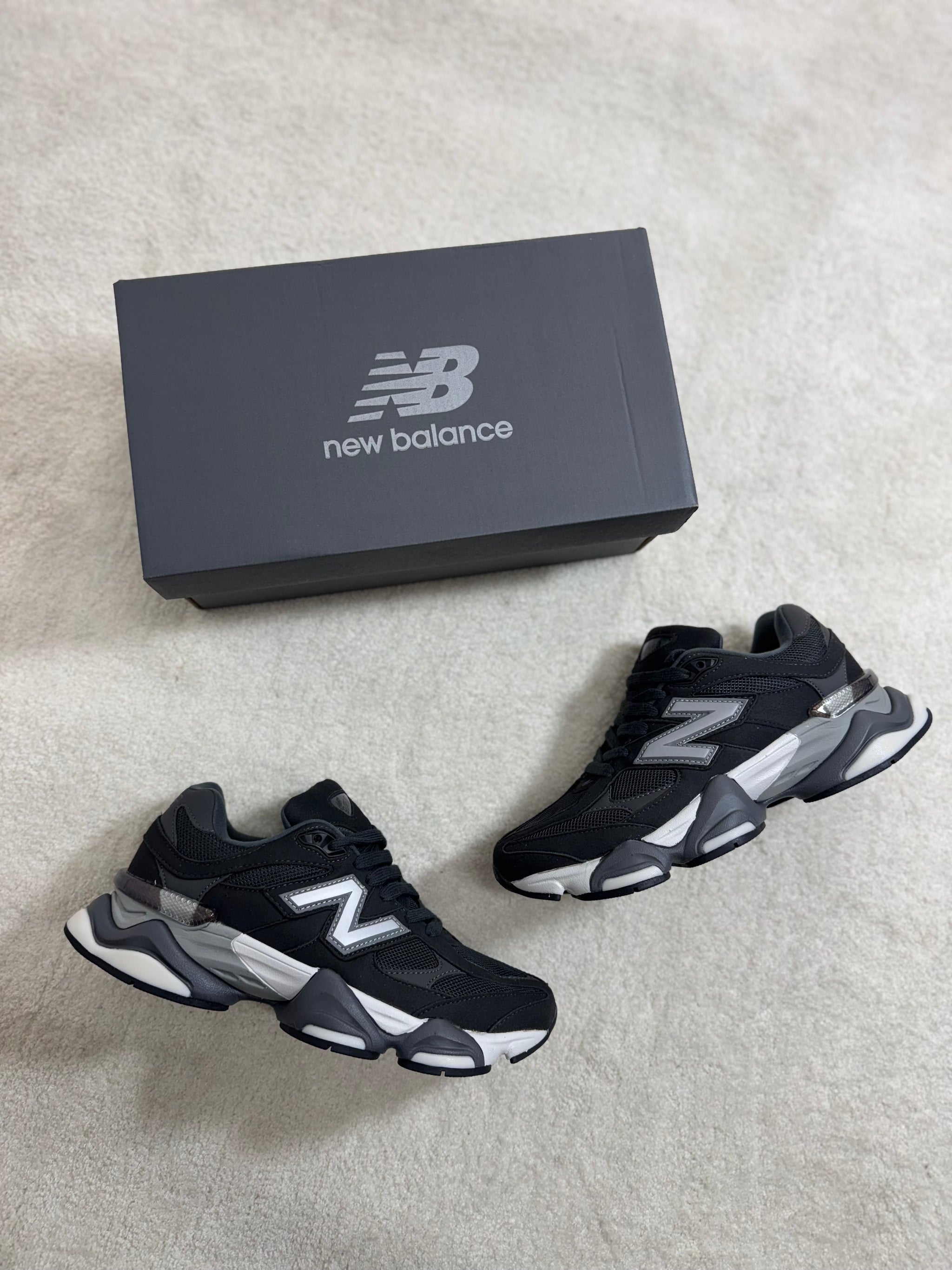 NEW BALANCE 9060 - M2