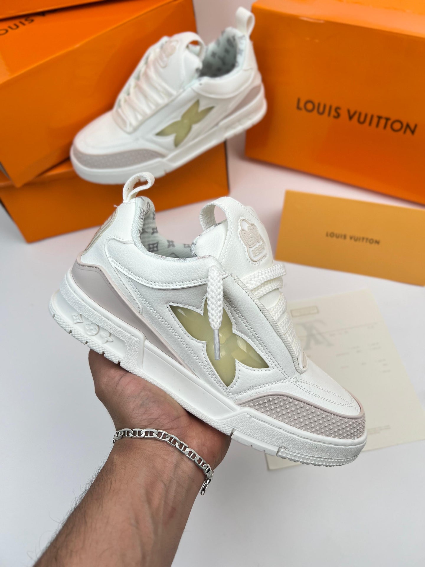 LV SKATE