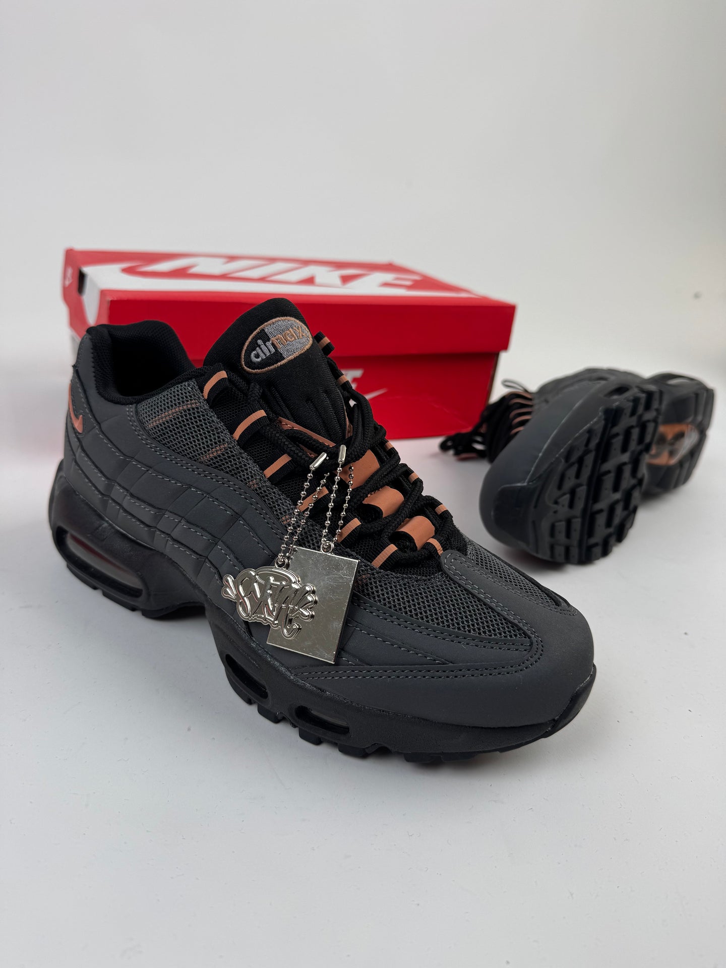 NIKE AIR MAX 95 - SYNA