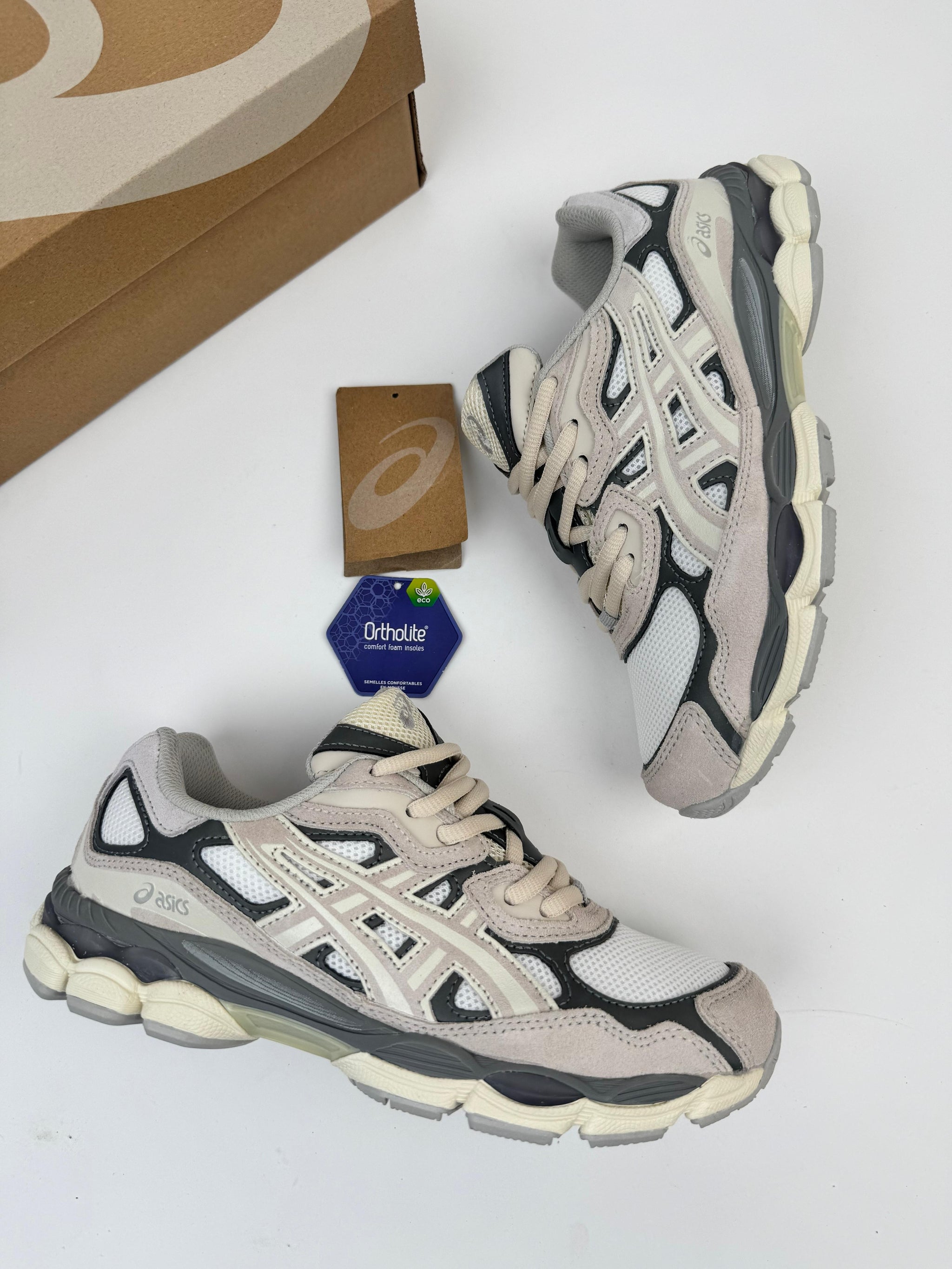 ASICS GEL-NYC - BEIGE