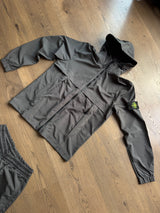 Conjunto Stone Island - GRIS OSCURO