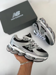 NEW BALANCE 2000 gris negro