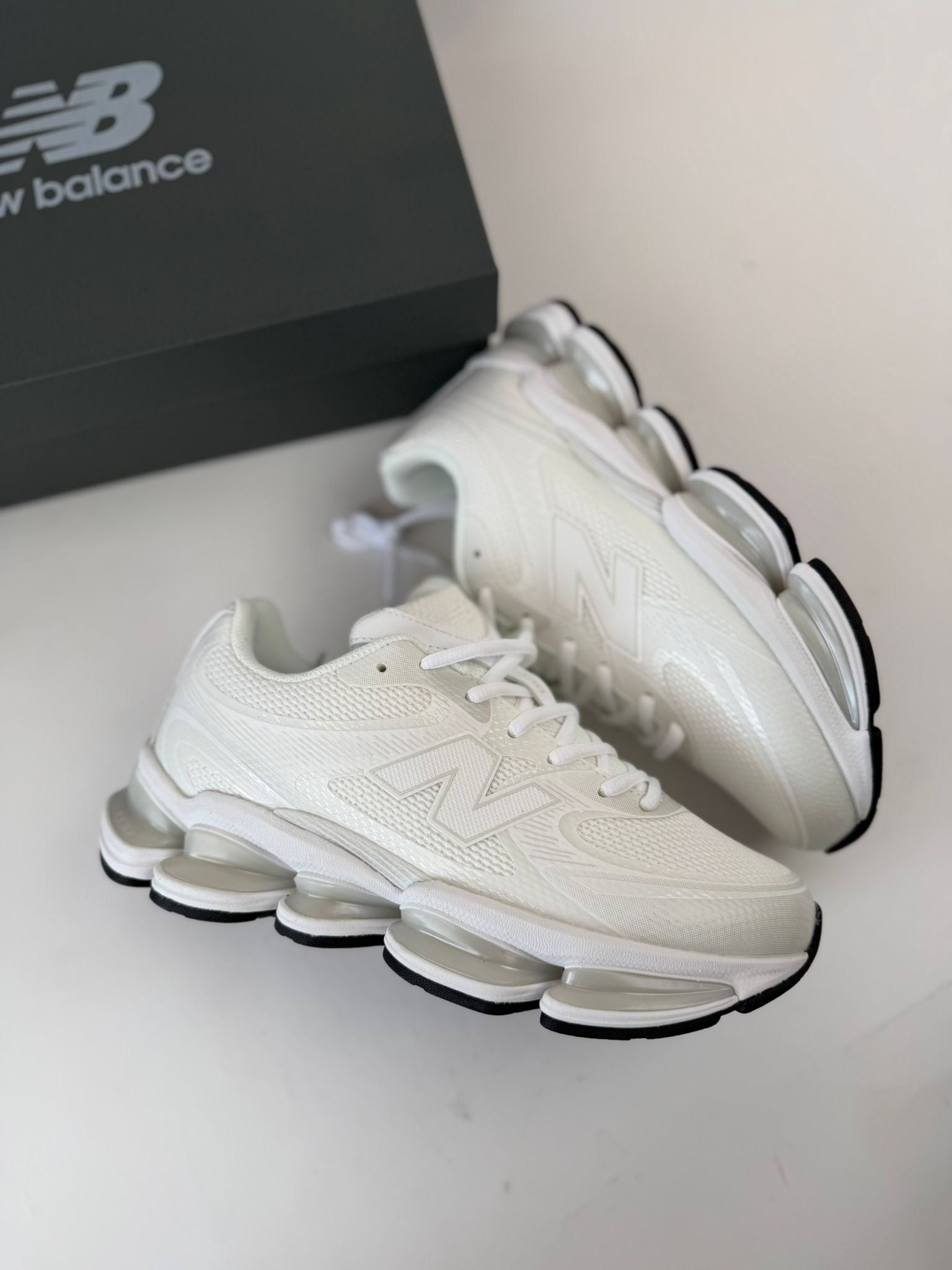 NEW BALANCE 2000 blanco
