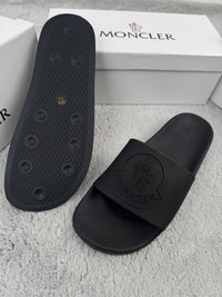 MONCLER - NEGRAS