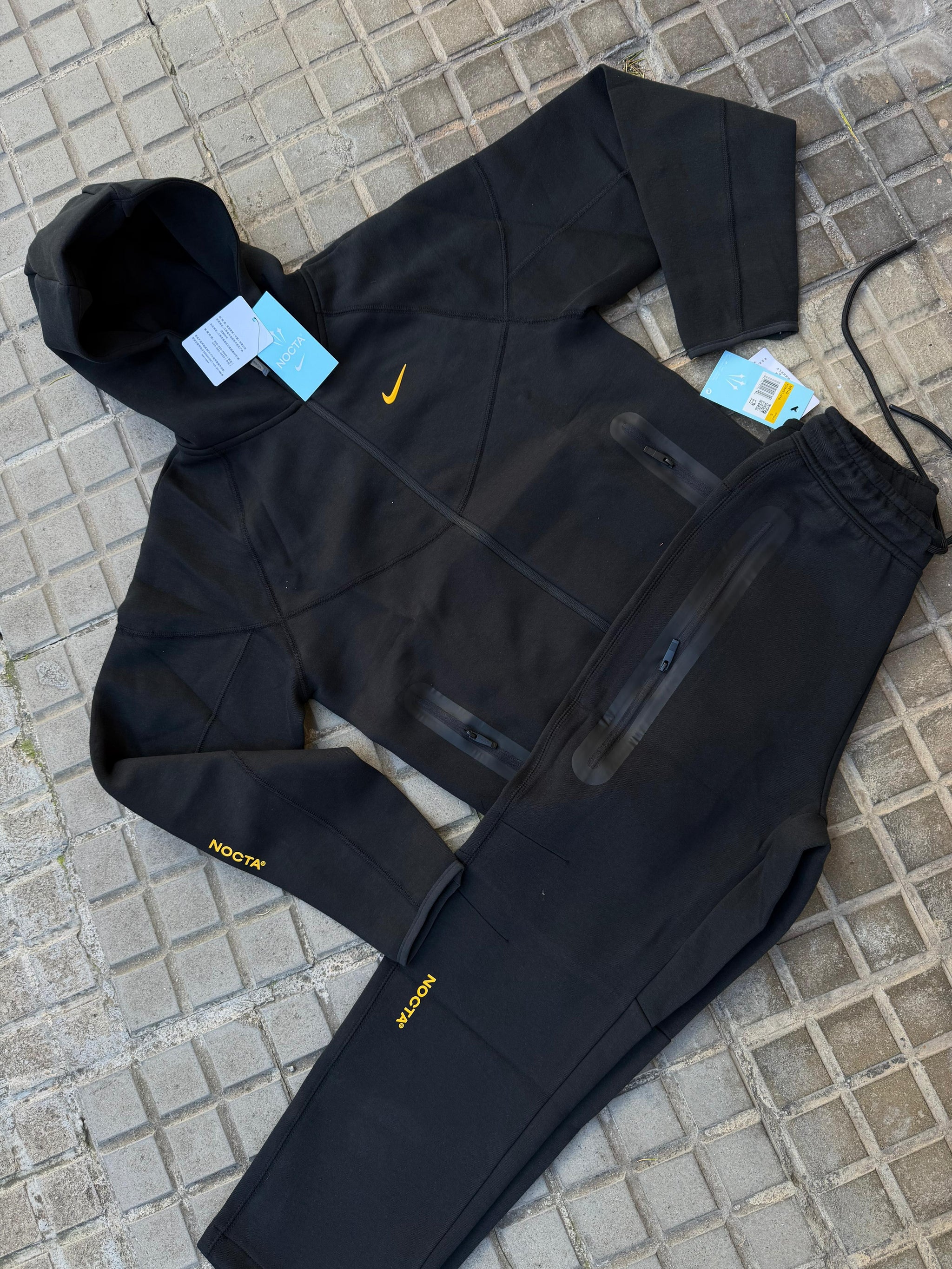 CONJUNTO NIKE NOCTA - M3