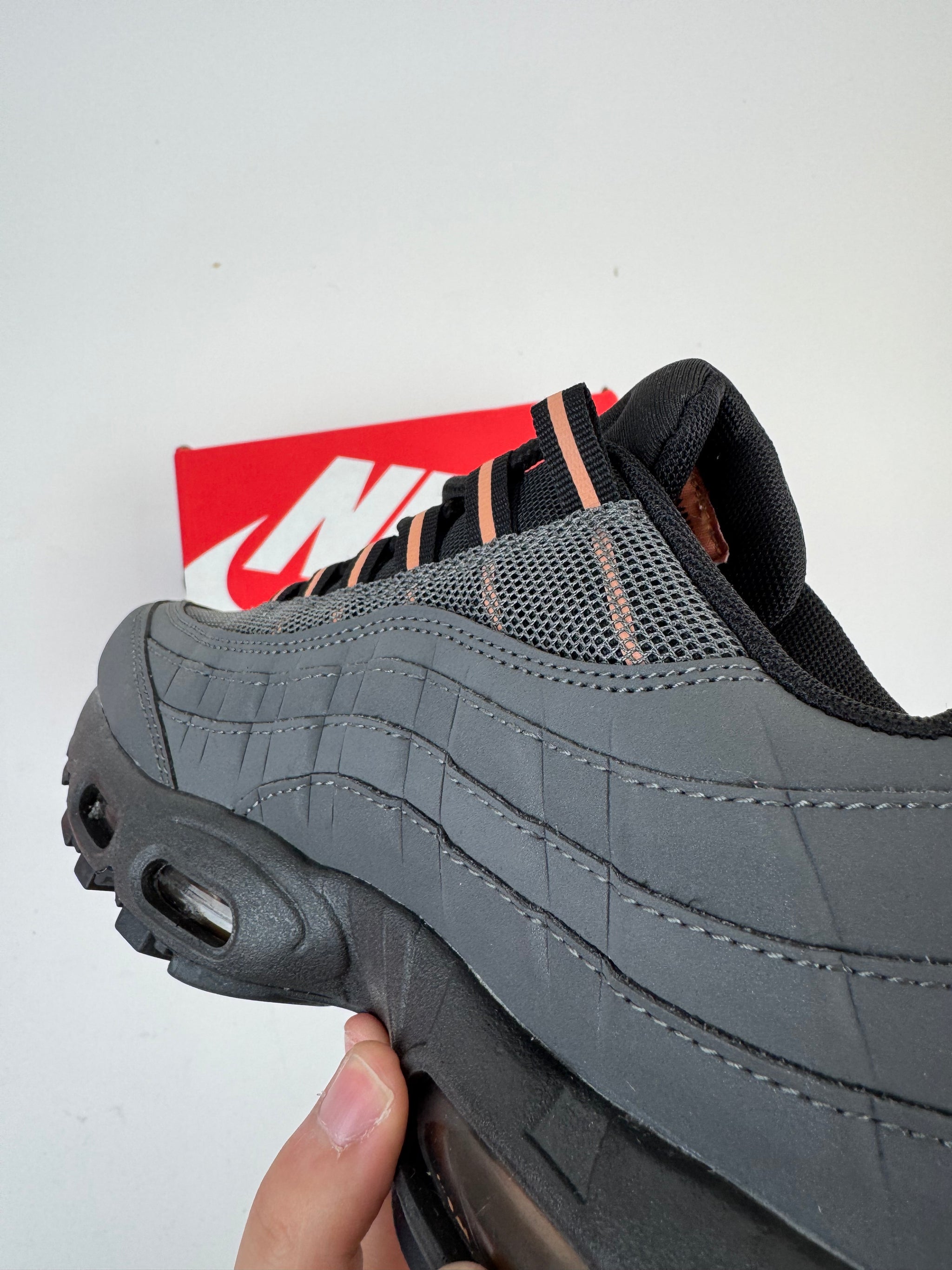 NIKE AIR MAX 95 - SYNA