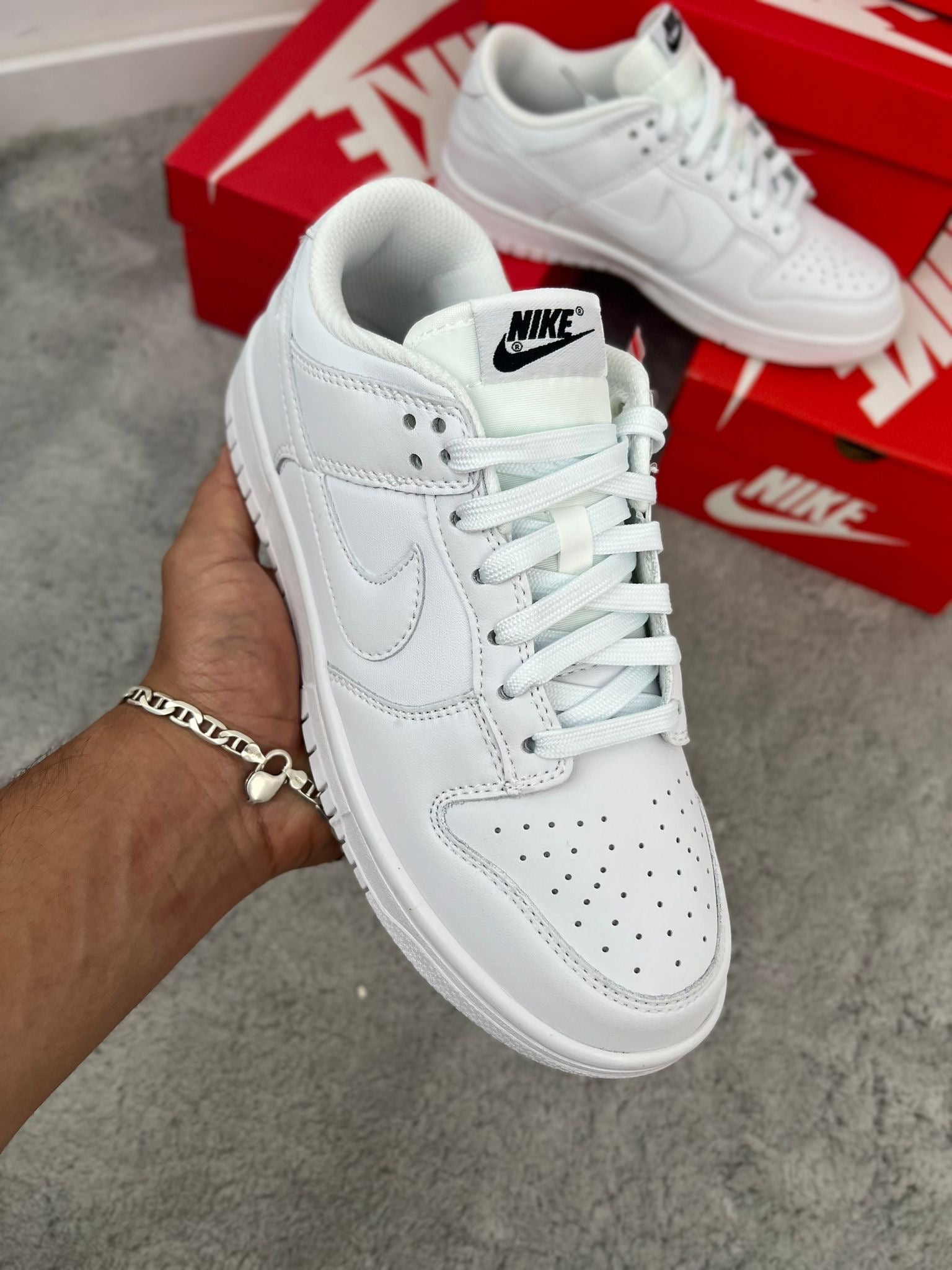Nike Dunk Low