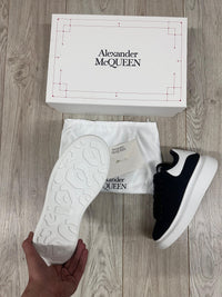 Alexander McQueen - Black/White