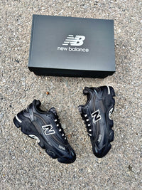 NEW BALANCE 1000 - NEGRAS
