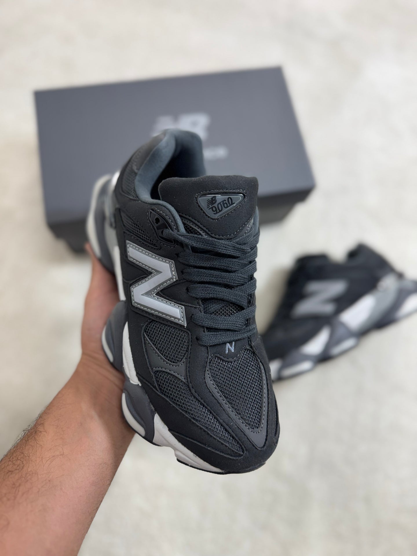 NEW BALANCE 9060 - M2