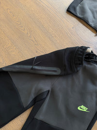 CONJUNTO NIKE TECH 2026 - M15