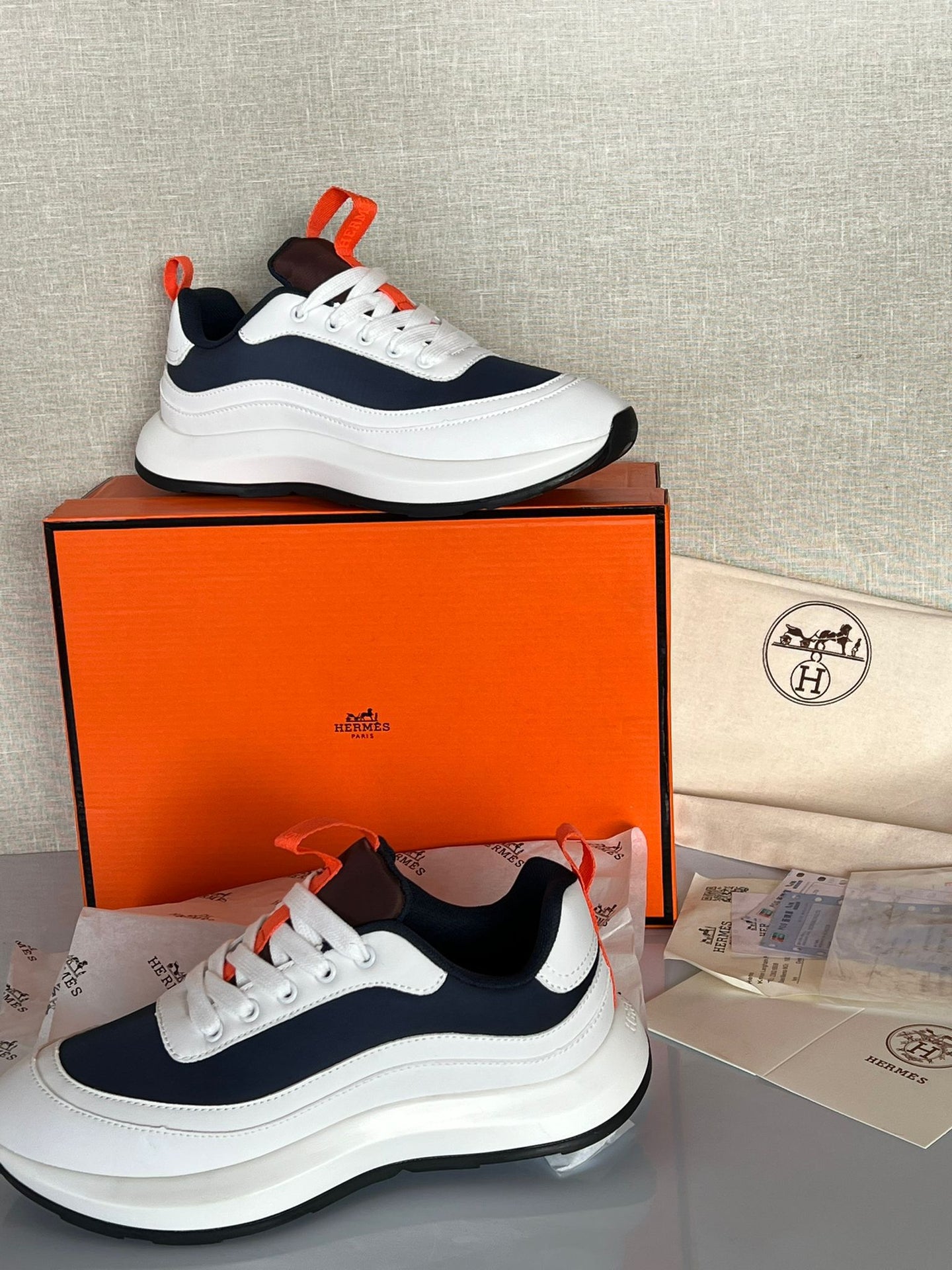 HERMES GRAMME - M4