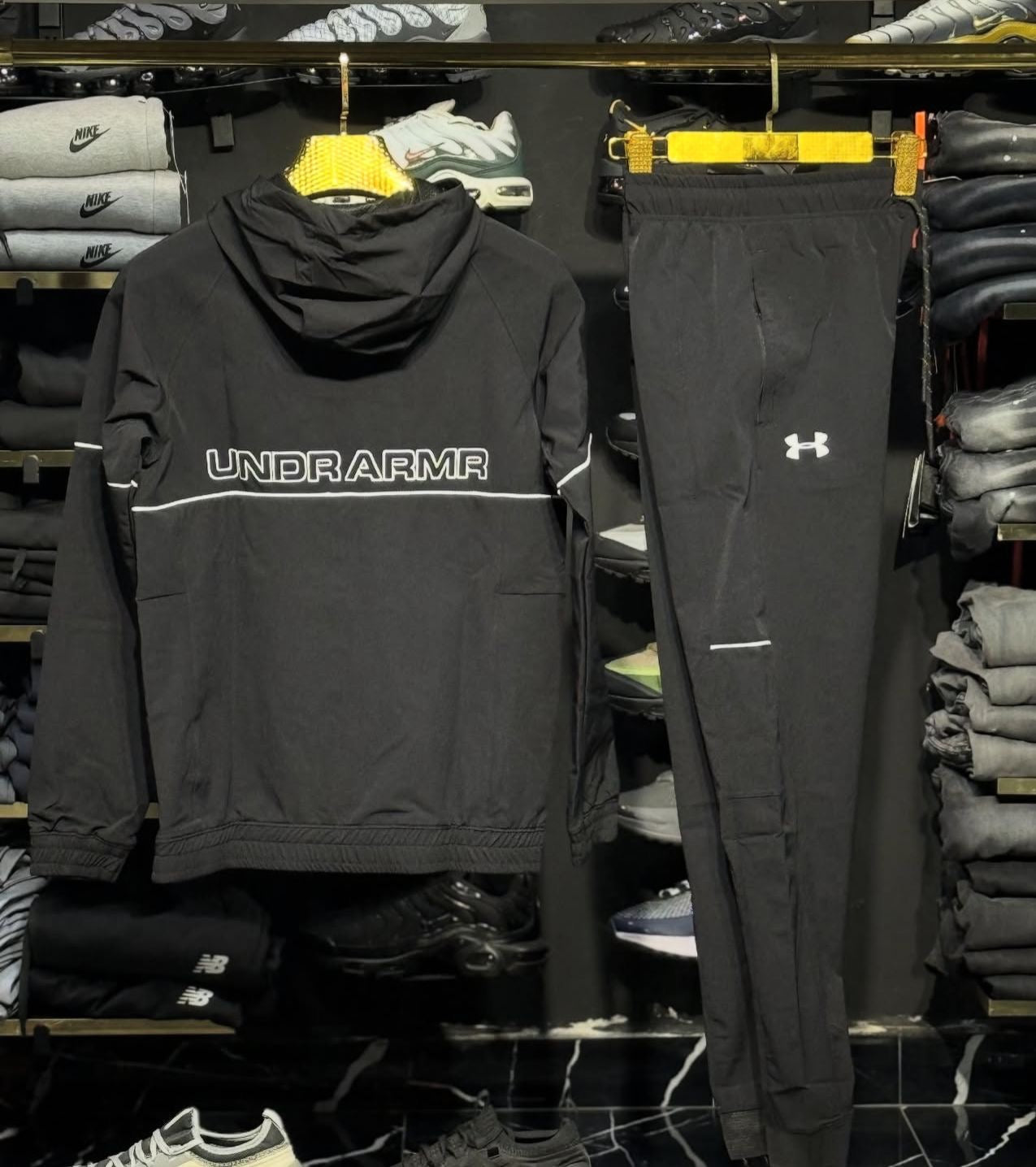CONJUNTO -  UNDER ARMOUR M3