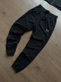 CONJUNTO UNDER ARMOUR NEGRO - M01