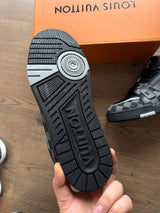 LV TRAINER - BLACK 1