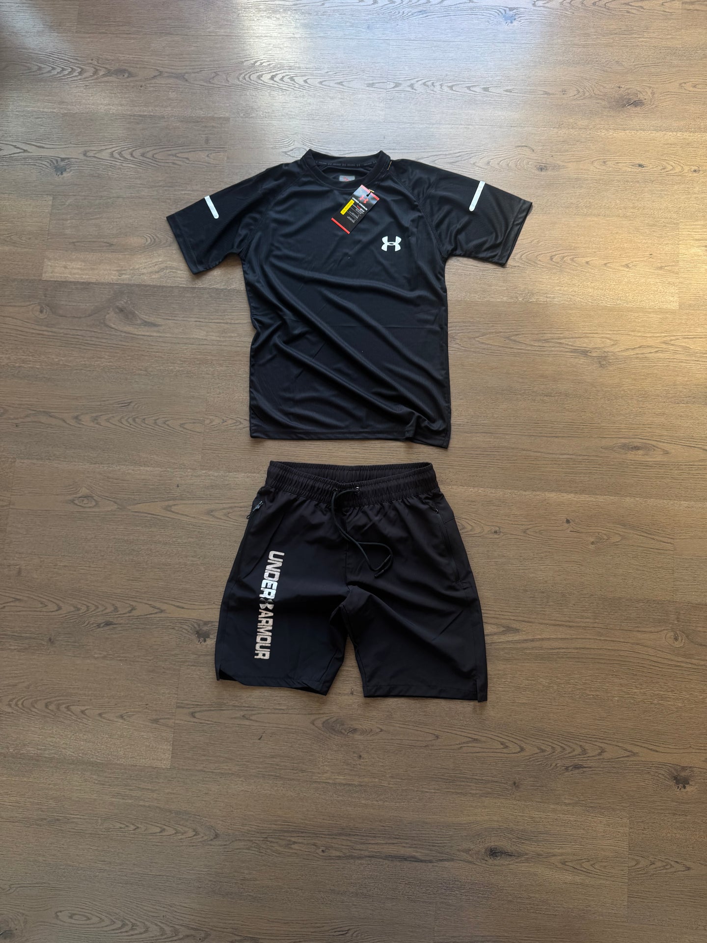 UNDER ARMOUR 2025 - NEGRO