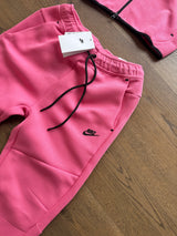 CONJUNTO NIKE TECH 2026 - M13