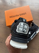 LV SKATE - BLACK 2