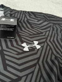 UNDER AMOUR 2025 - NEGRO