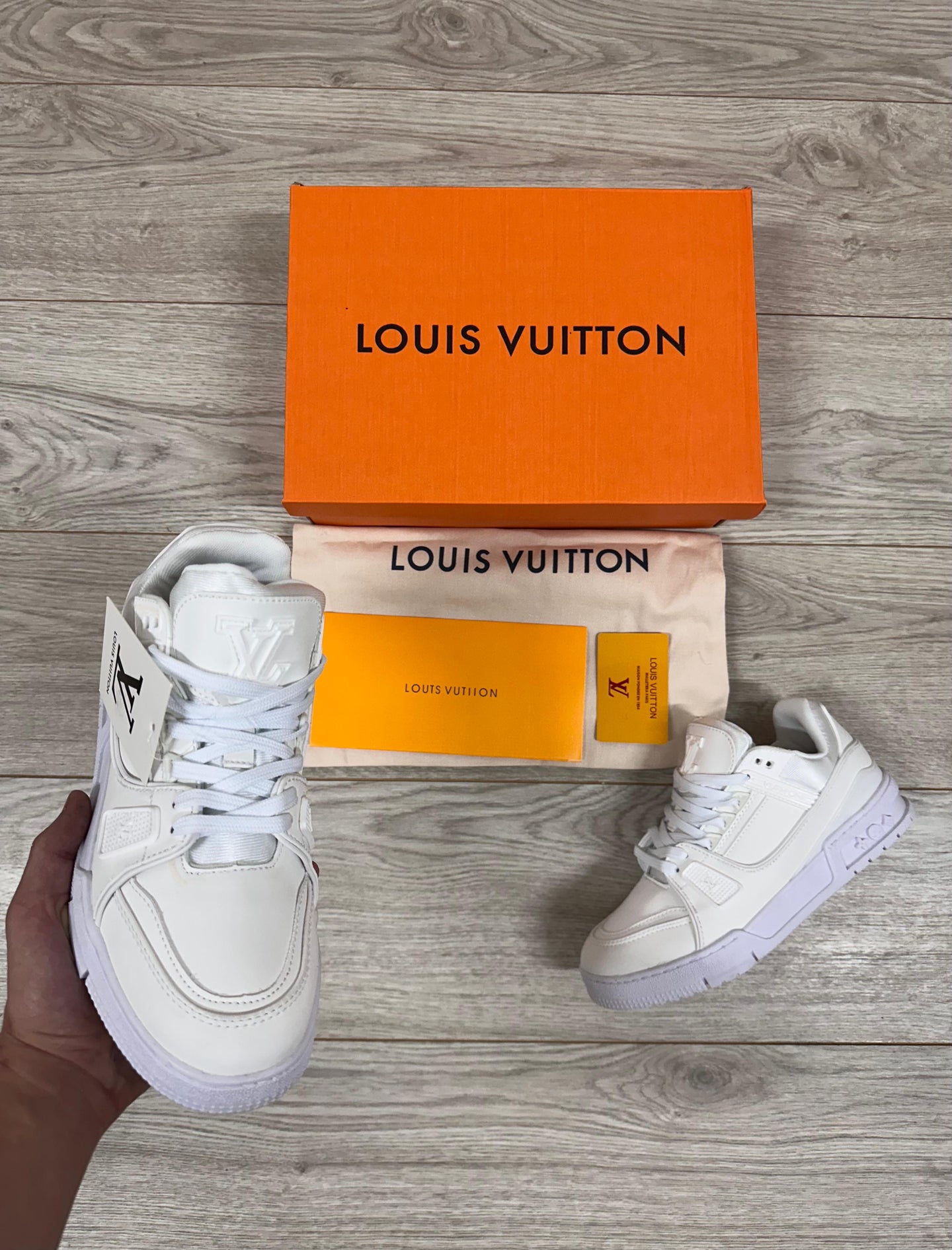 LV TRAINER - WHITE