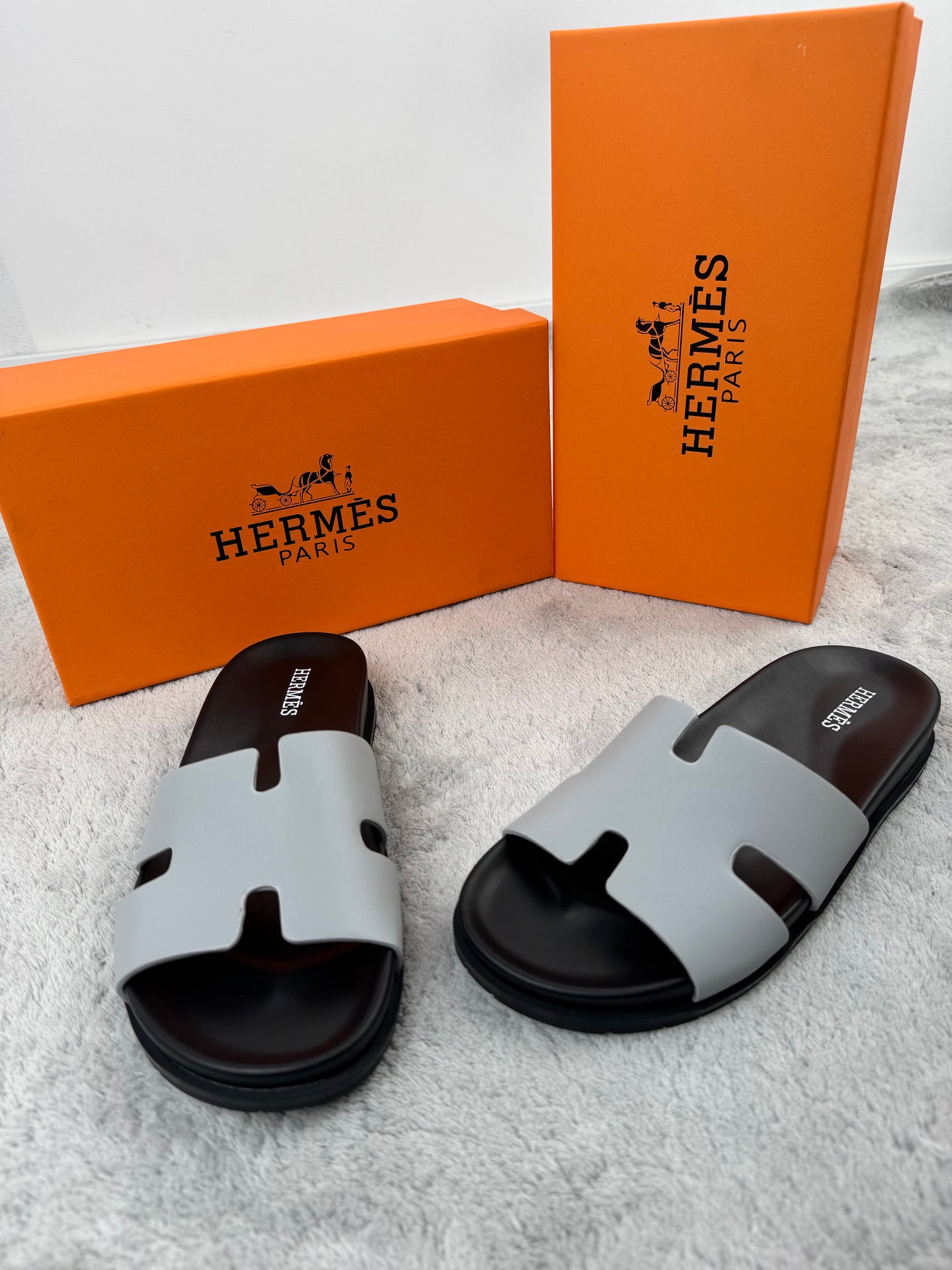 HERMES - GRIS