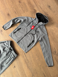 CONJUNTO NIKE TECH - GRIS - N9