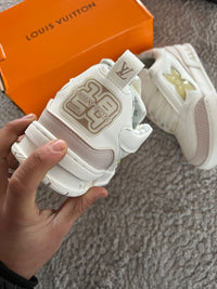 LV TRAINER - M3