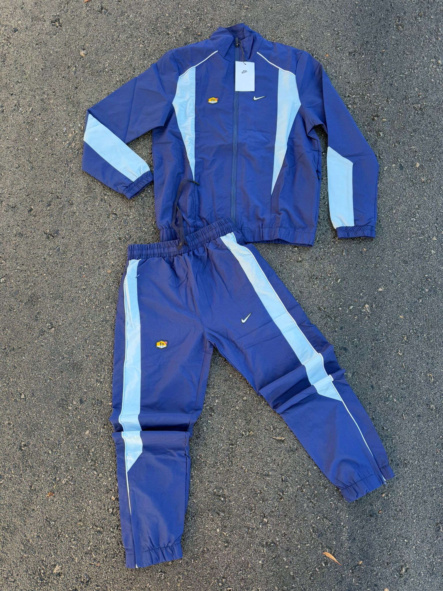 CONJUNTO NIKE AIR TN - M11