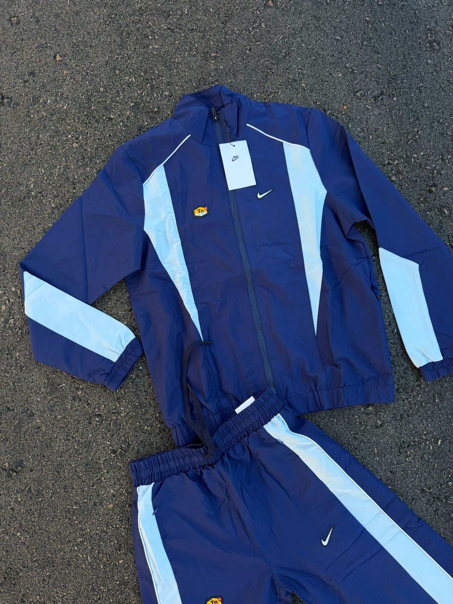 CONJUNTO NIKE AIR TN - M11