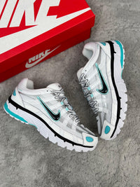 NIKE P6000