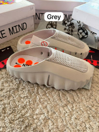 Chanclas-Nike Mind 2026 GRIS