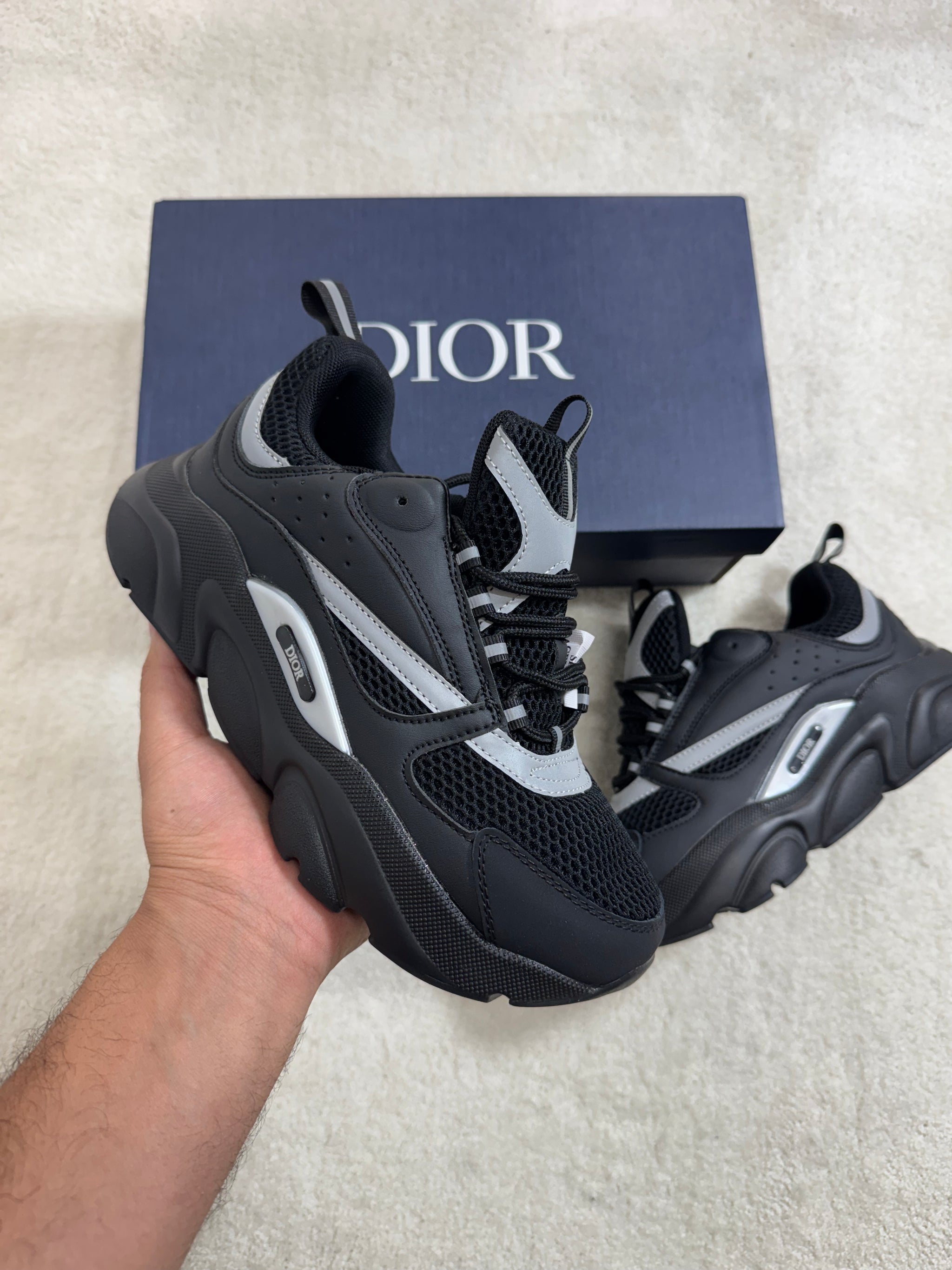 Dior B22 - BLACK