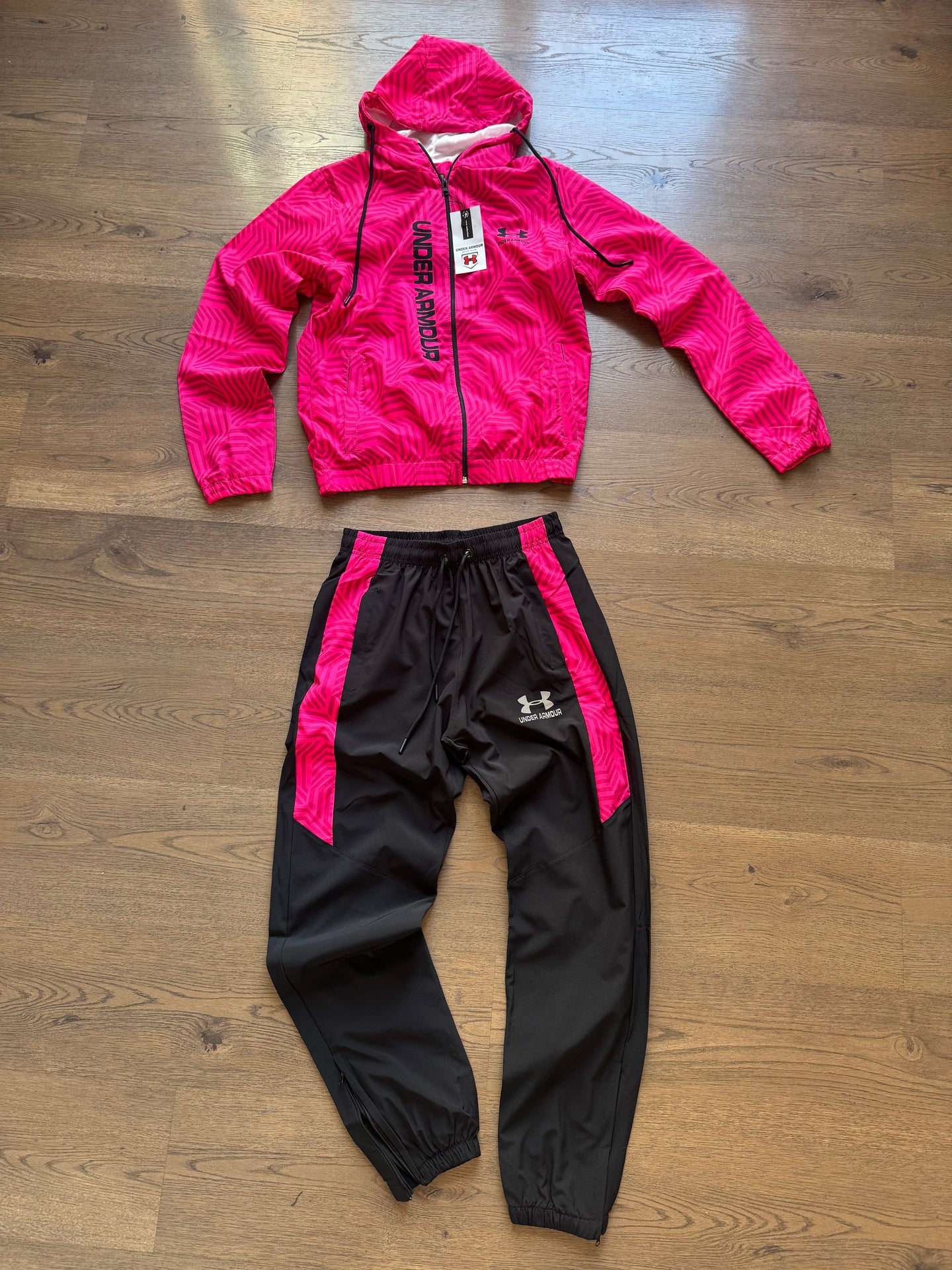 CONJUNTO -  UNDER ARMOUR - NEGRO/ROSA