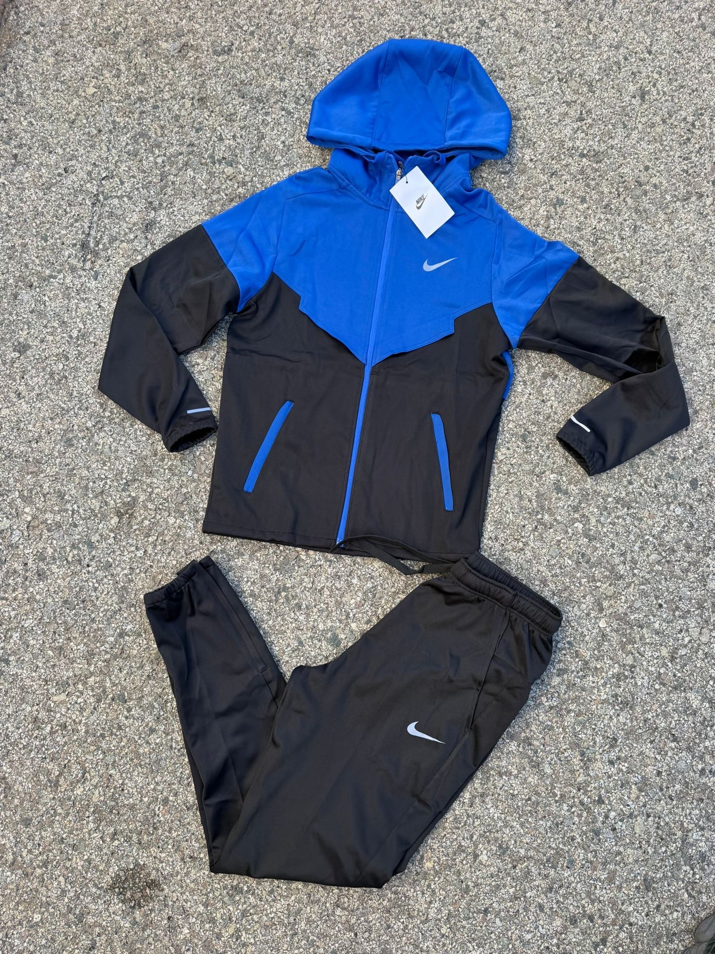 CONJUNTO NIKE MILER 2026 - M2