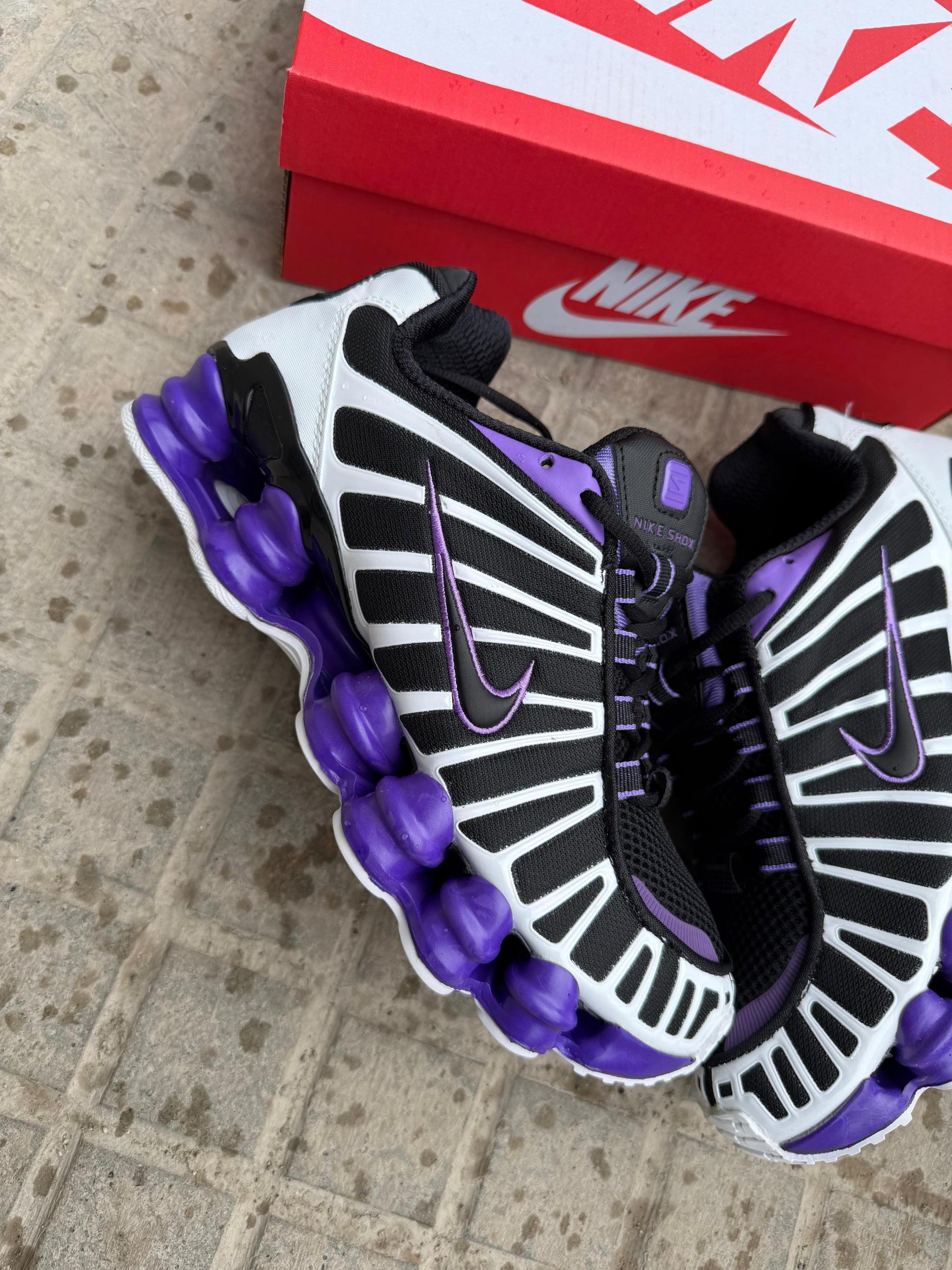 NIKE SHOX TL - LILA