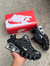 NIKE SHOX TL -GRIS-NEGRO