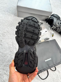BALENCIAGA TRACK - NEGRAS